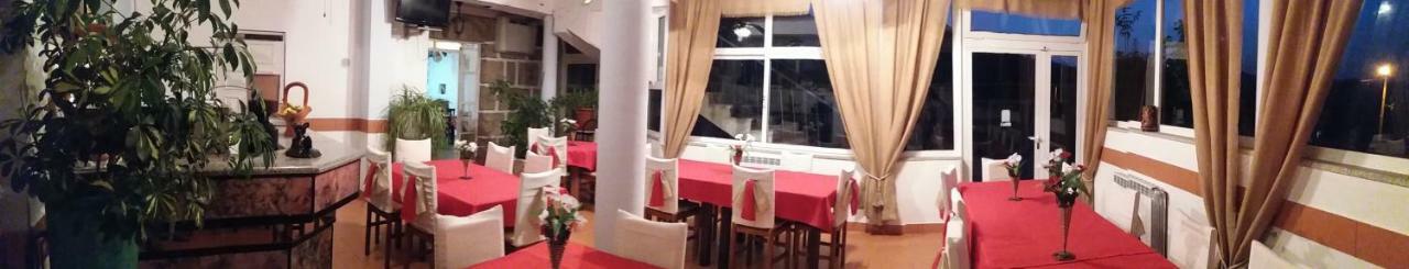 Hotel Gite Cantinho Davo Campea Экстерьер фото